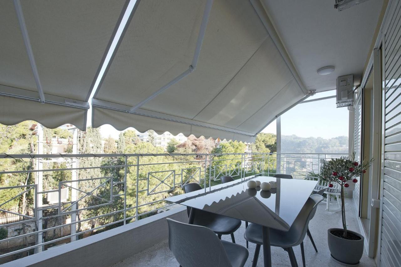 Lucyzen Appartement Athene Buitenkant foto
